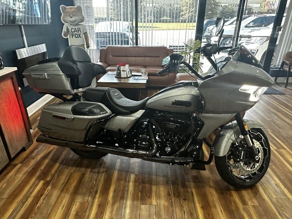 Harley-Davidson FLTRXSE  2023