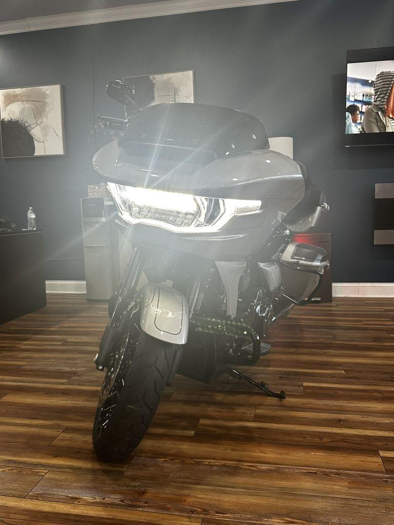 Harley-Davidson FLTRXSE  2023
