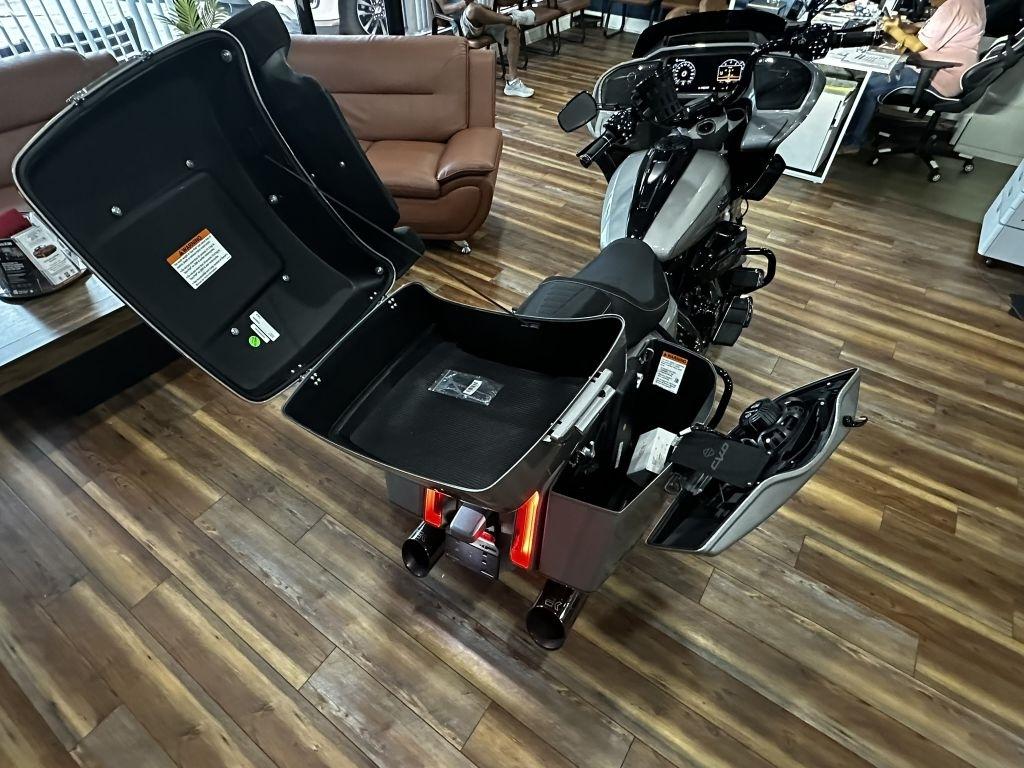 Harley-Davidson FLTRXSE  2023