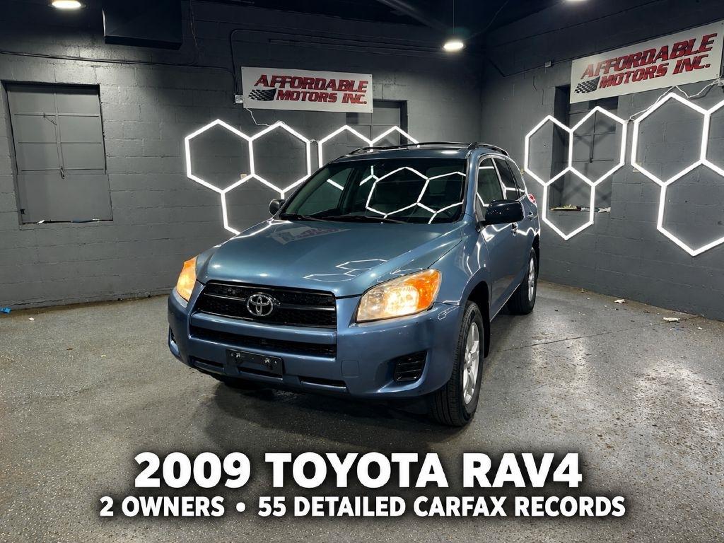 Toyota RAV4 Base I4 4WD 2011