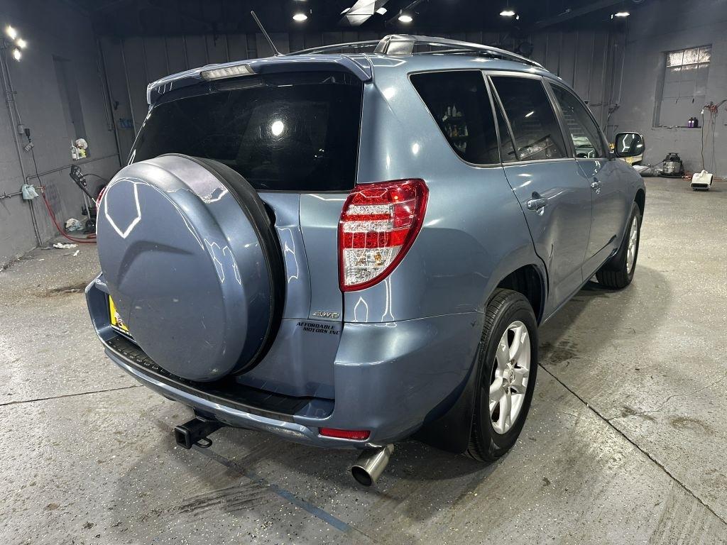 Toyota RAV4 Base I4 4WD 2011