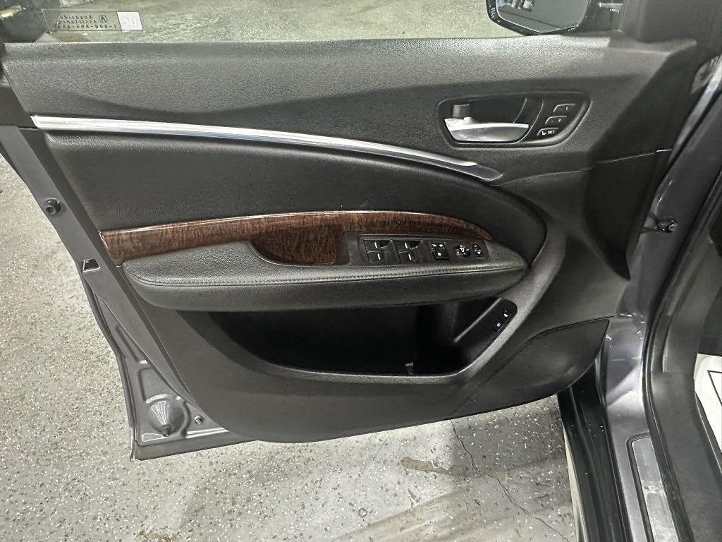 Acura MDX SH-AWD 9-Spd AT 2018