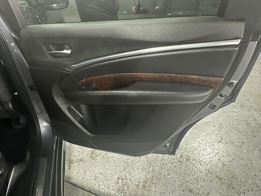 Acura MDX SH-AWD 9-Spd AT 2018