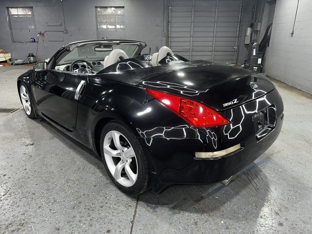 Nissan 350Z Enthusiast Roadster 2007