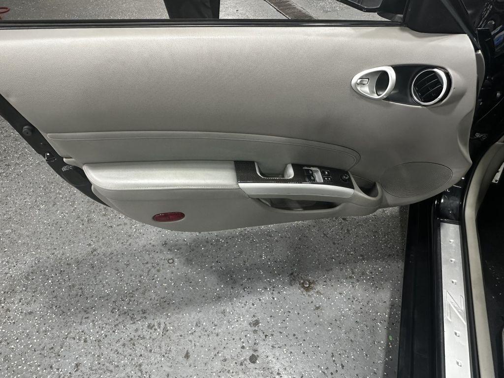 Nissan 350Z Enthusiast Roadster 2007
