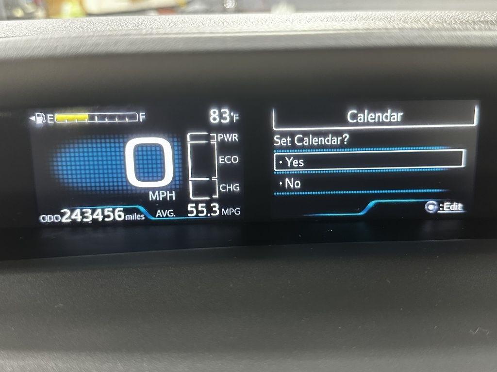 Toyota Prius Two Eco 2016