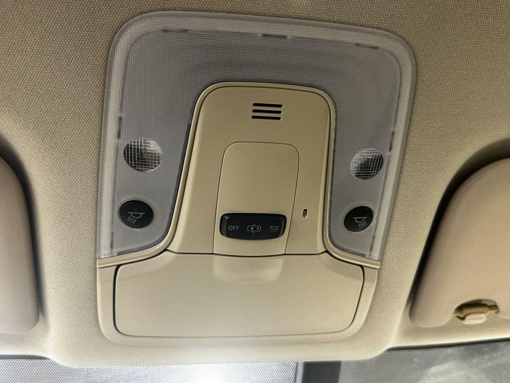 Toyota Prius Two Eco 2016