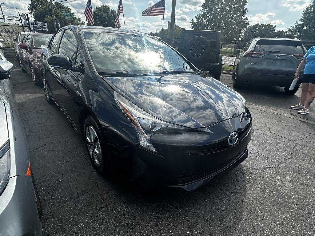 Toyota Prius Two Eco 2016