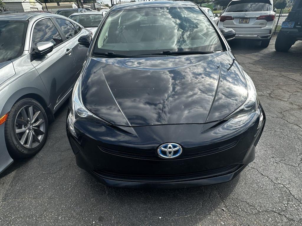 Toyota Prius Two Eco 2016
