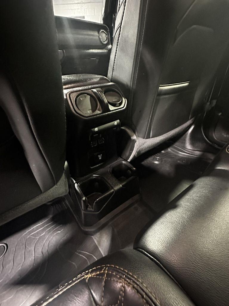 Jeep Gladiator Overland 2021