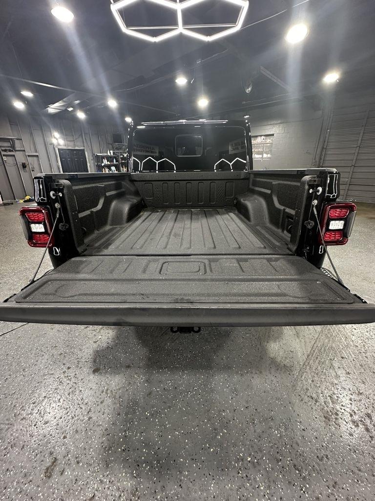 Jeep Gladiator Overland 2021