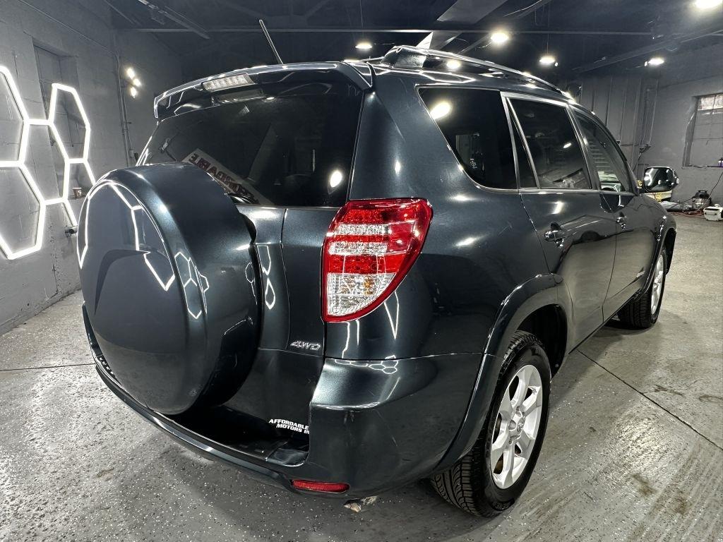 Toyota RAV4 Limited V6 4WD 2009