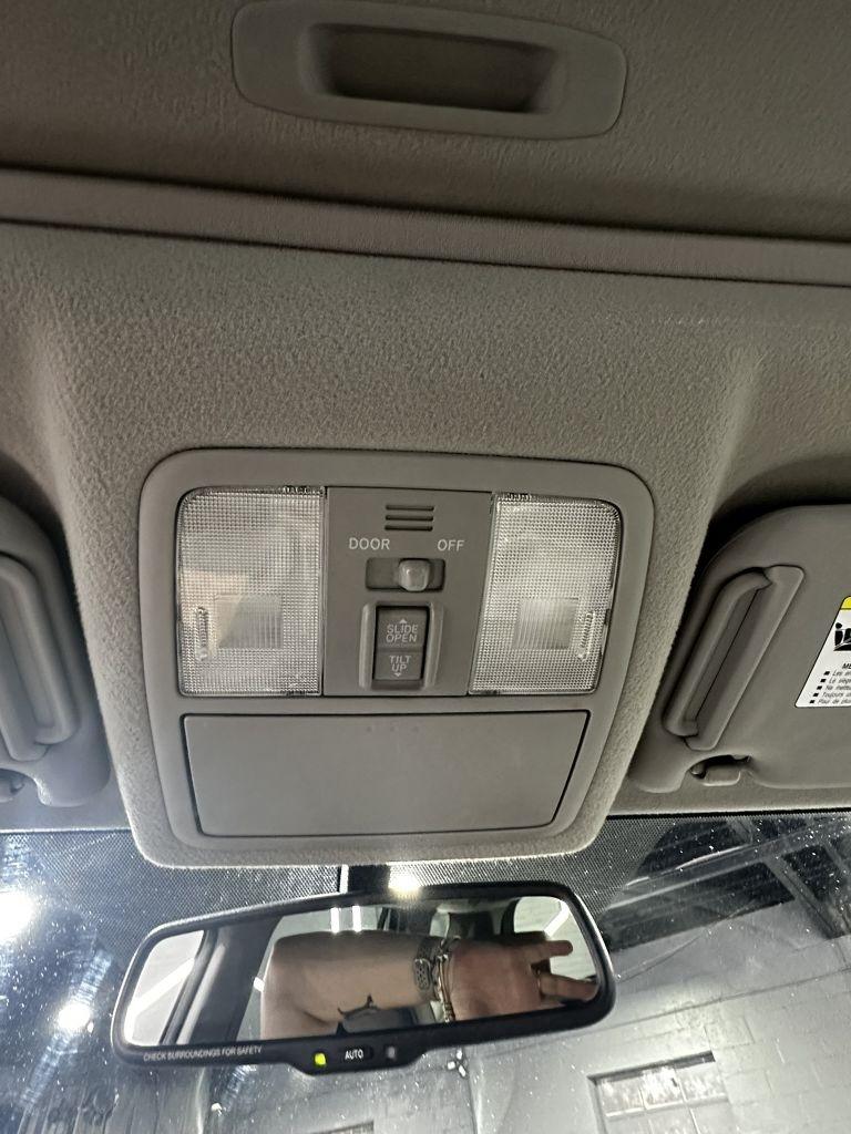 Toyota RAV4 Limited V6 4WD 2009