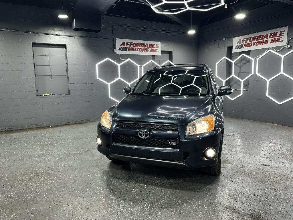 Toyota RAV4 Limited V6 4WD 2009