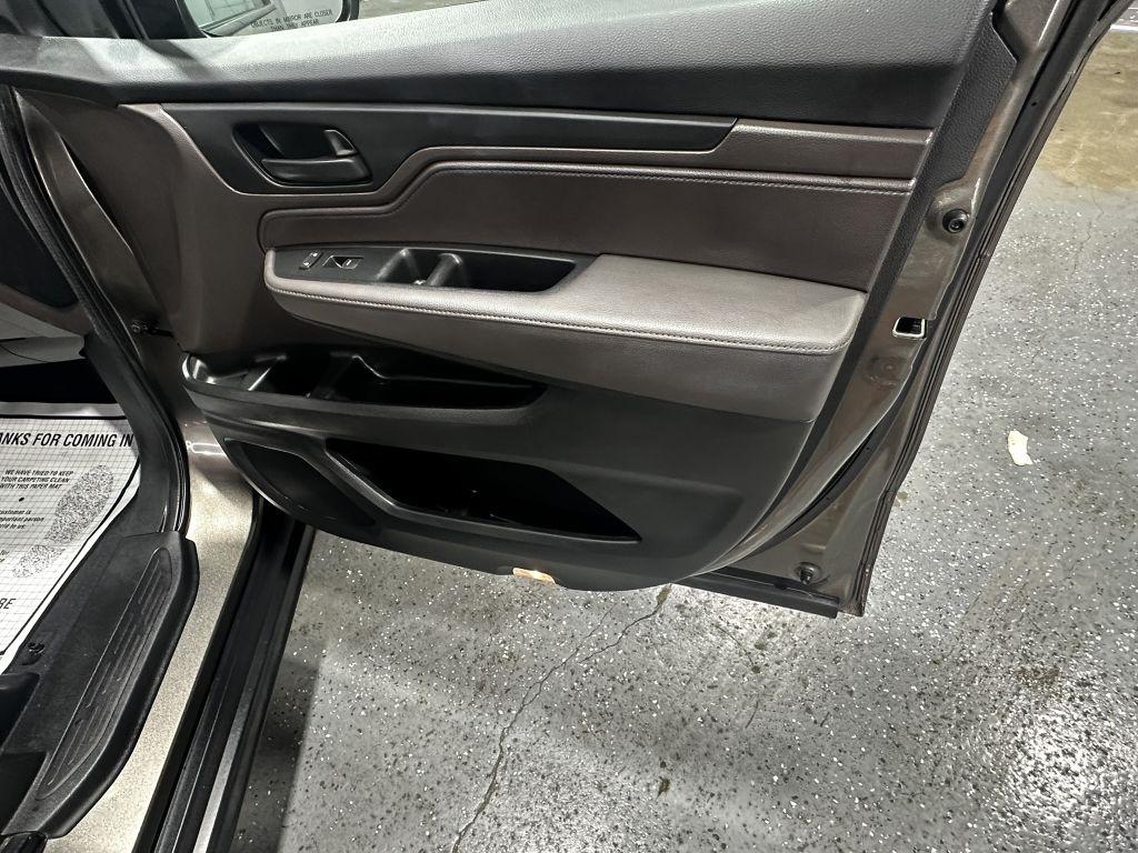 Honda Odyssey photo 29