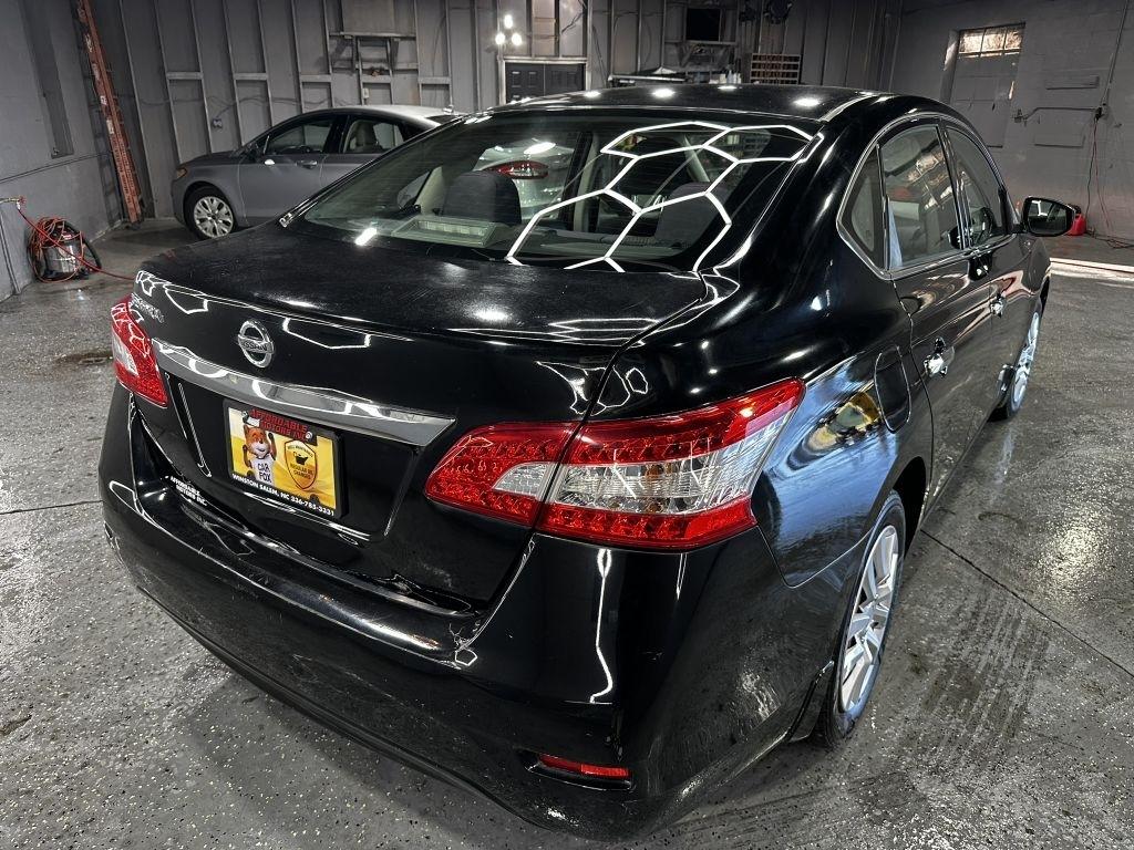 Nissan Sentra photo 4