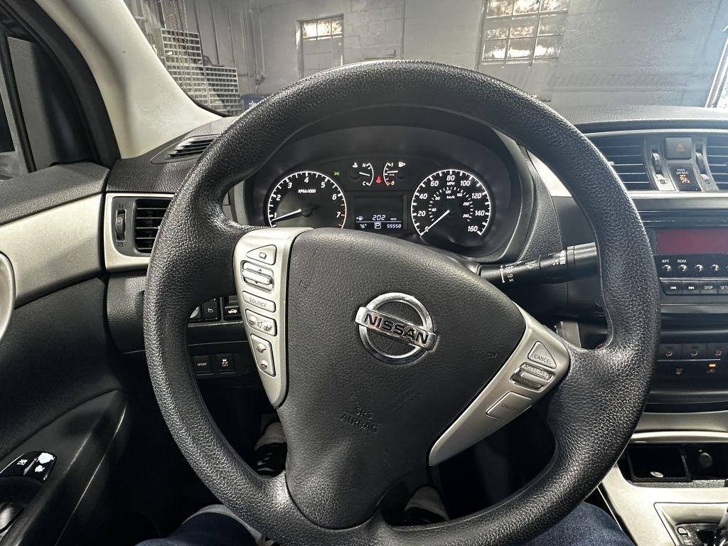 Nissan Sentra photo 11