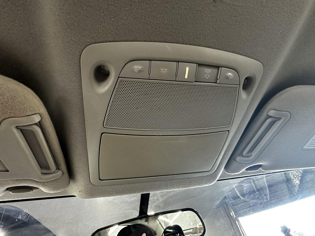 Nissan Sentra photo 14