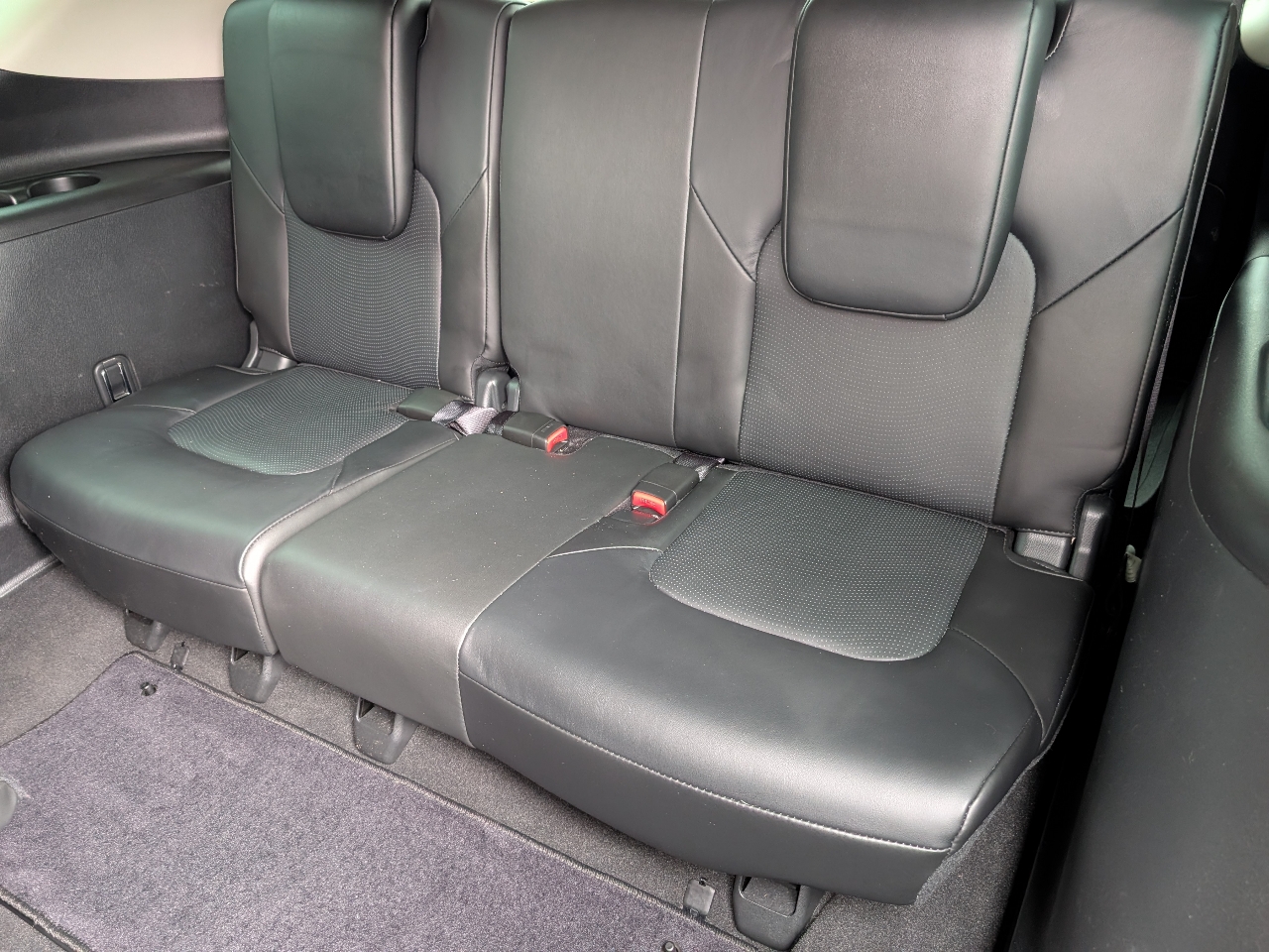 Nissan Armada SL 4D SUV RWD 2018