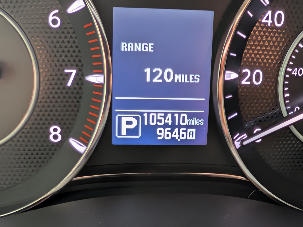 Nissan Armada SL 4D SUV RWD 2018