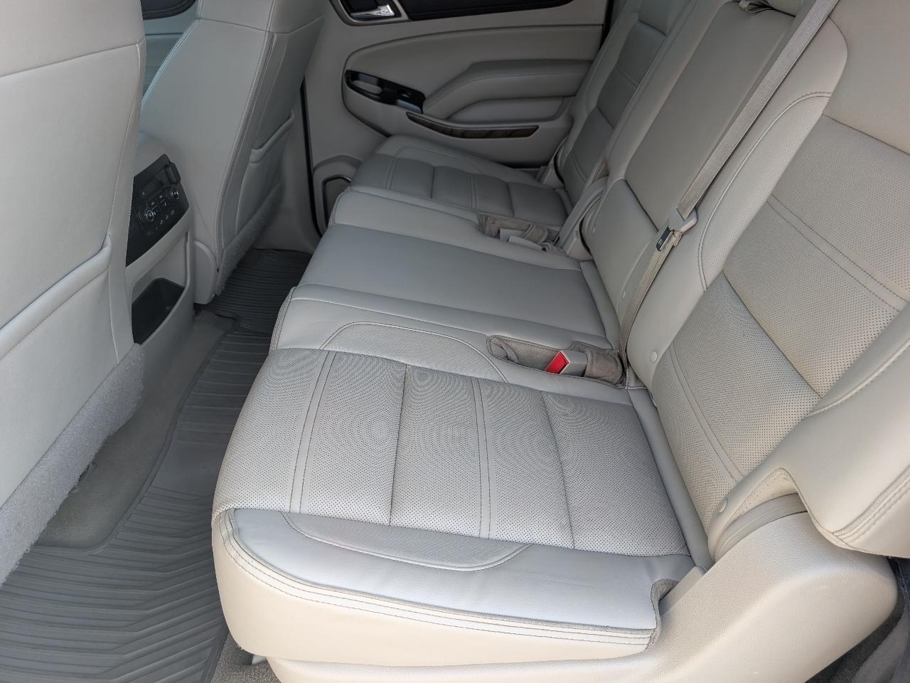 2020 GMC Yukon XL Denali - Photo 8