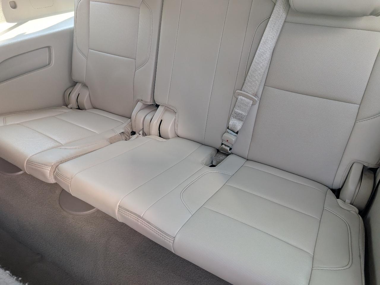 2020 GMC Yukon XL Denali - Photo 9