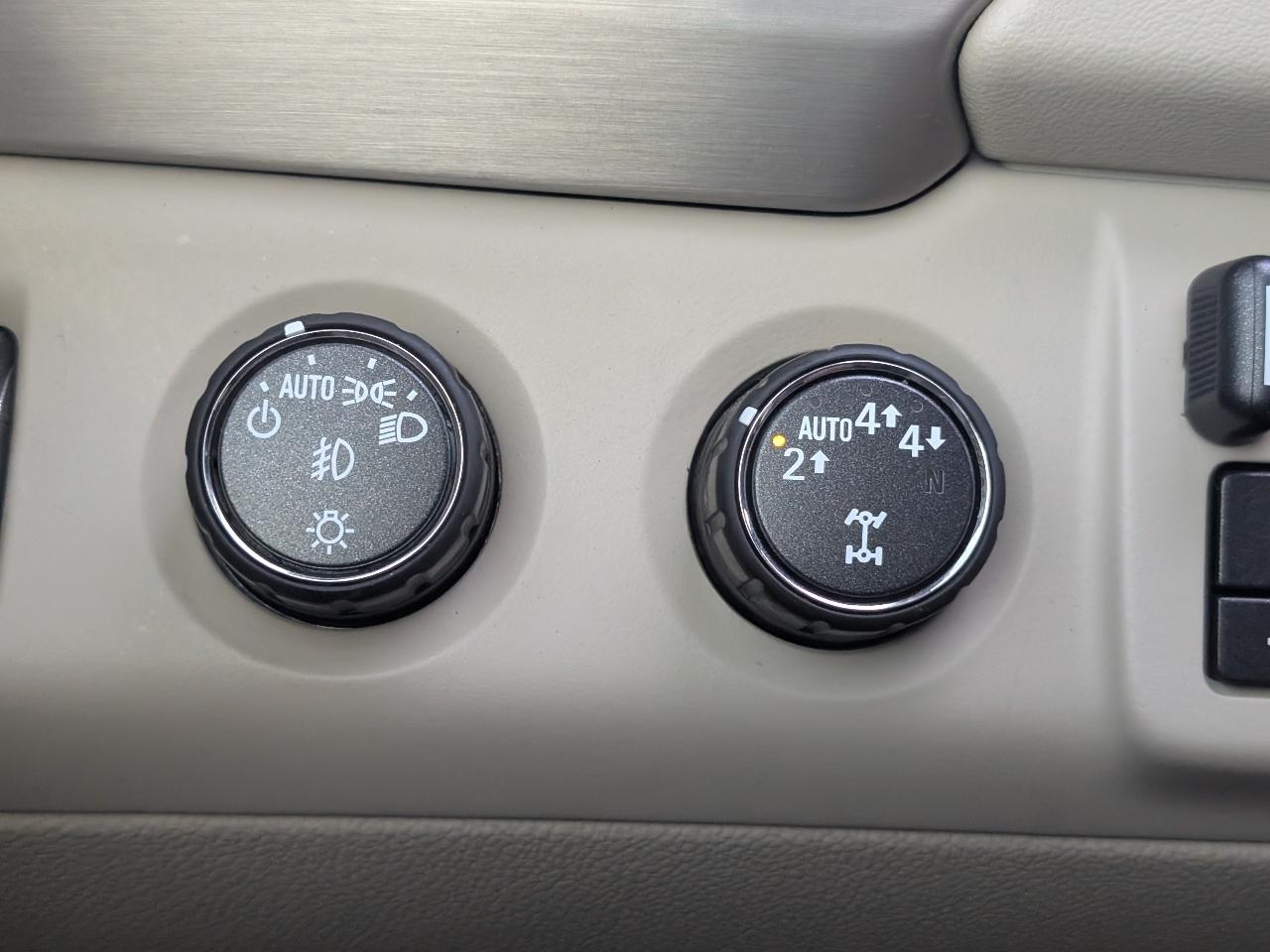 2020 GMC Yukon XL Denali - Photo 13