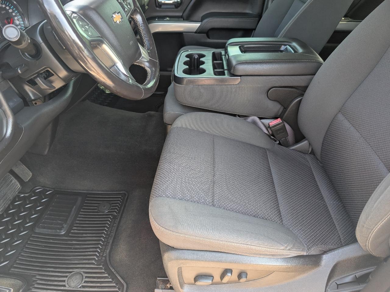 Chevrolet Silverado photo 7