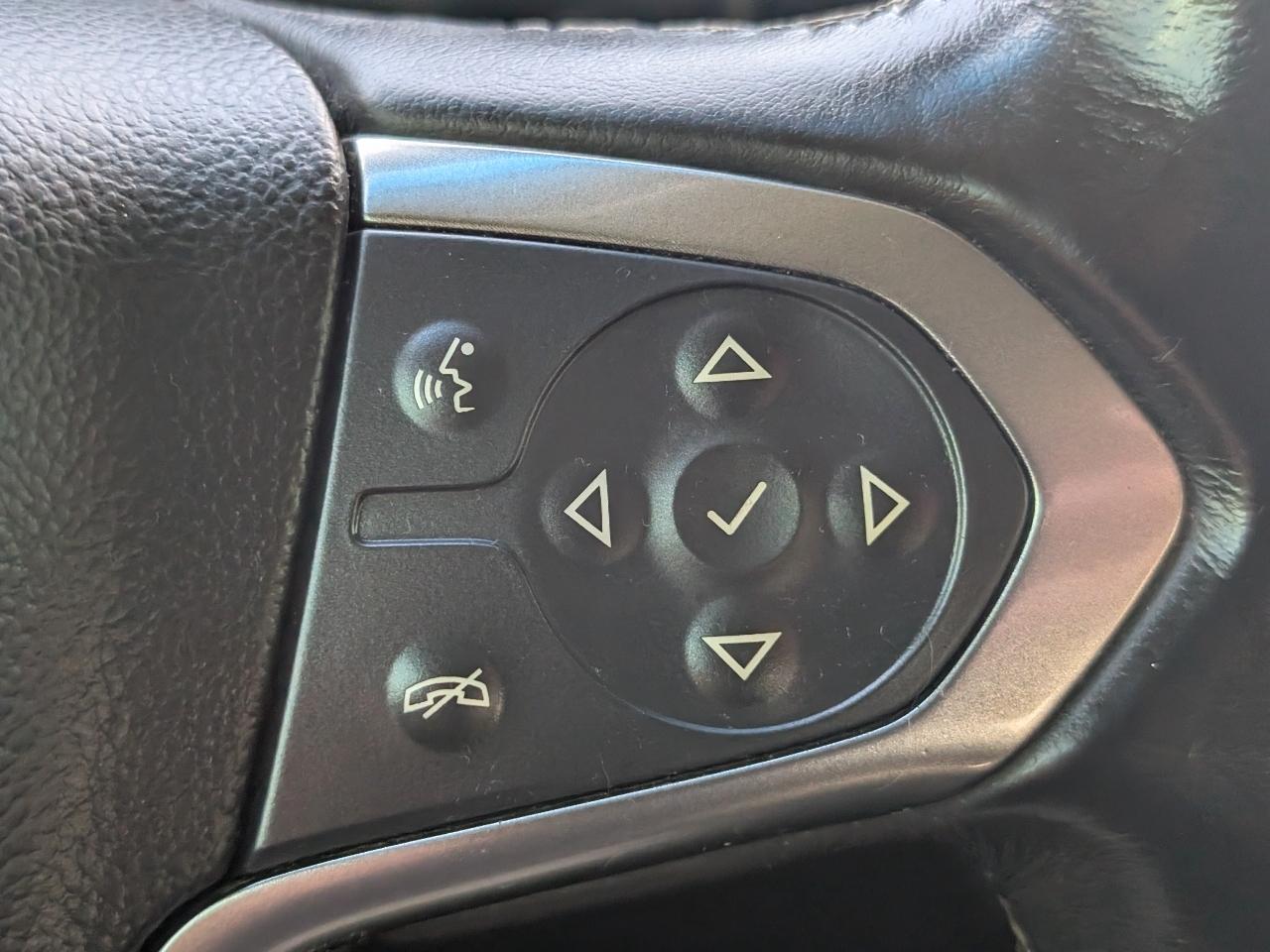 Chevrolet Silverado photo 13