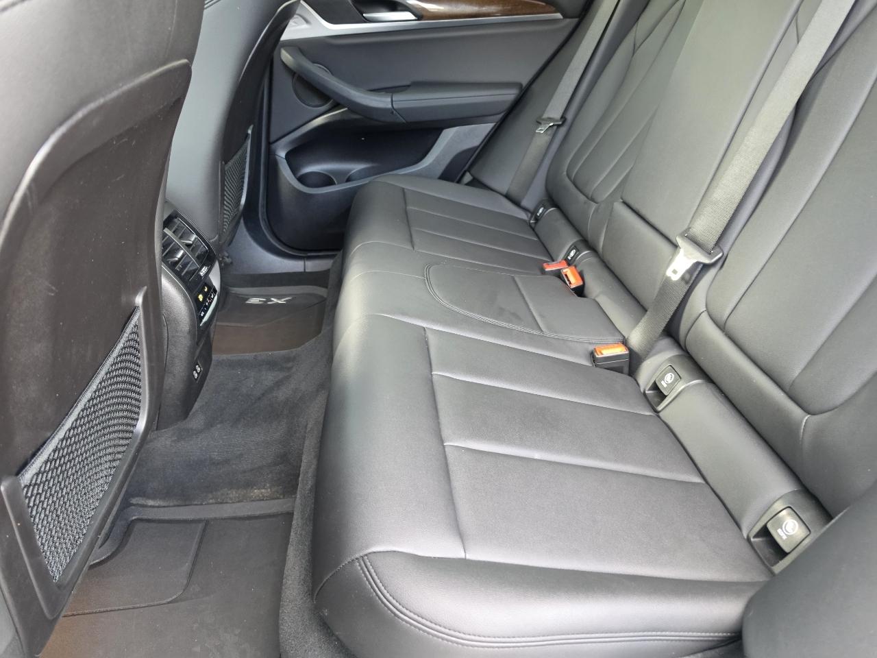 BMW X3 photo 10