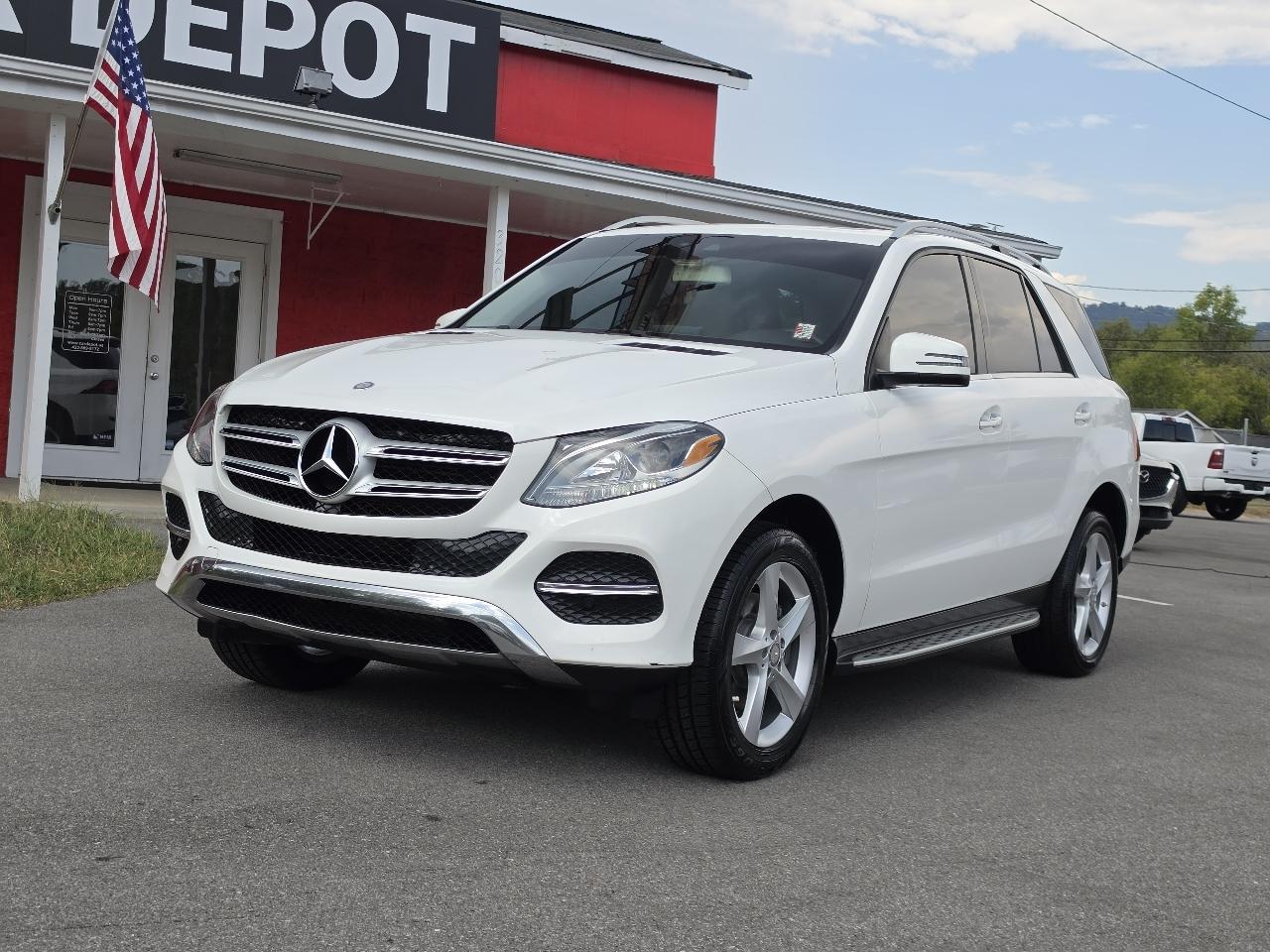 Mercedes-Benz GLE-Class photo 2