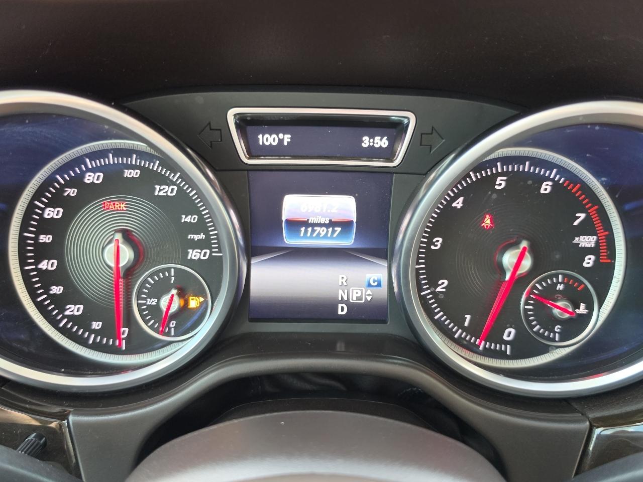 Mercedes-Benz GLE-Class photo 18