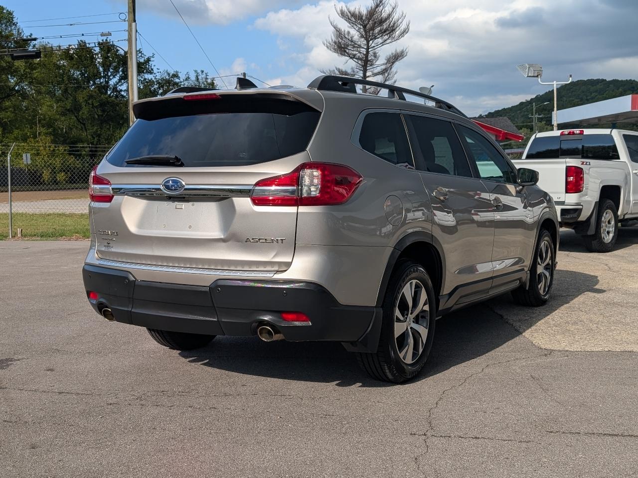 Subaru Ascent photo 4