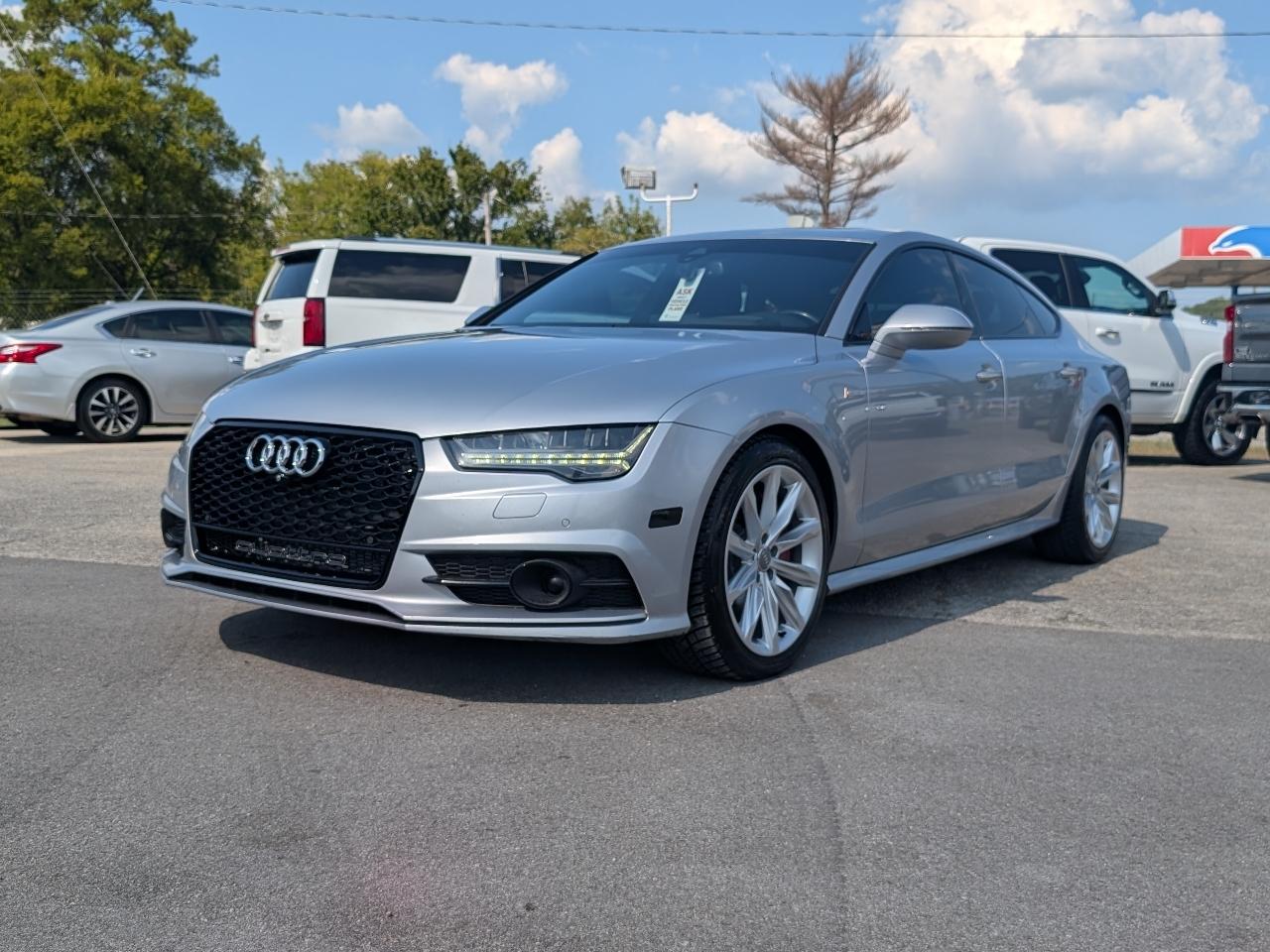 Audi A7 photo 2