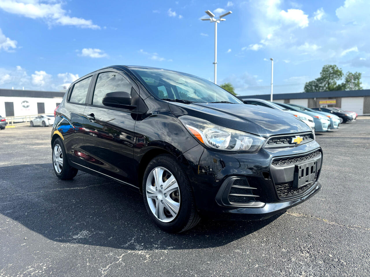 2018 Chevrolet Spark LS photo 3