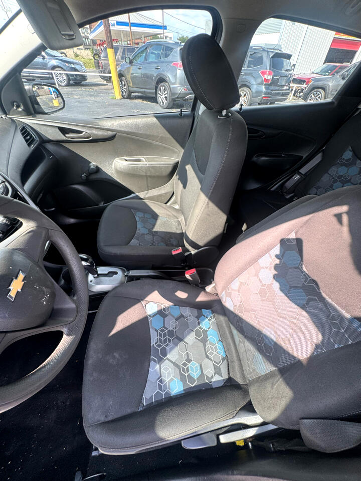 2018 Chevrolet Spark LS photo 11