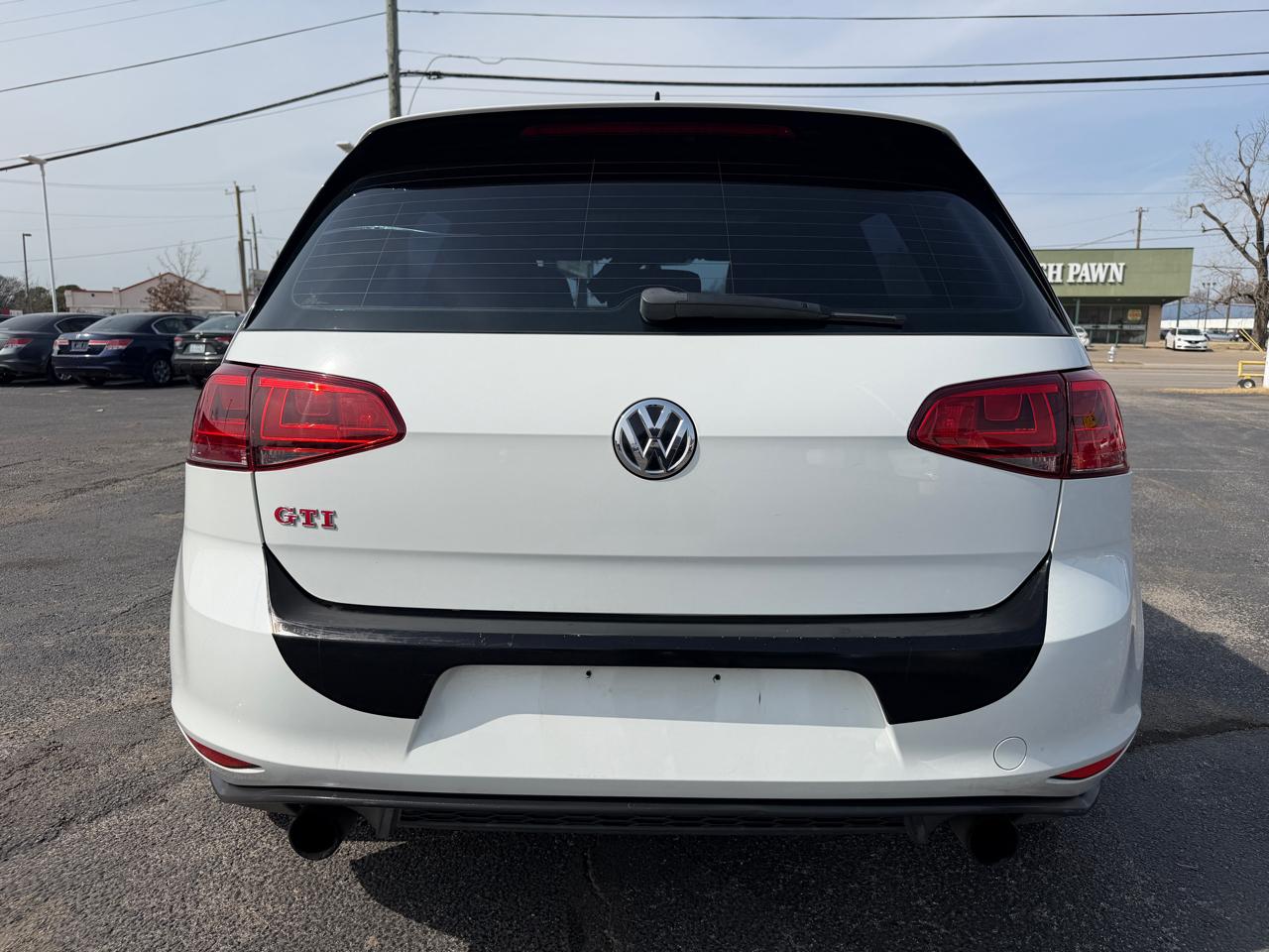 Volkswagen GTI SE 6A 4-Door 2016