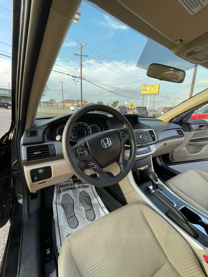 Honda Accord LX Sedan CVT 2015 Honda Accord LX Sedan CVT 2015