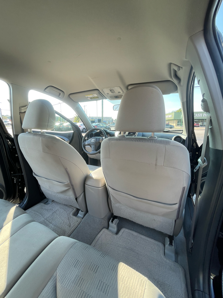 2009 Toyota RAV4 Base photo 12
