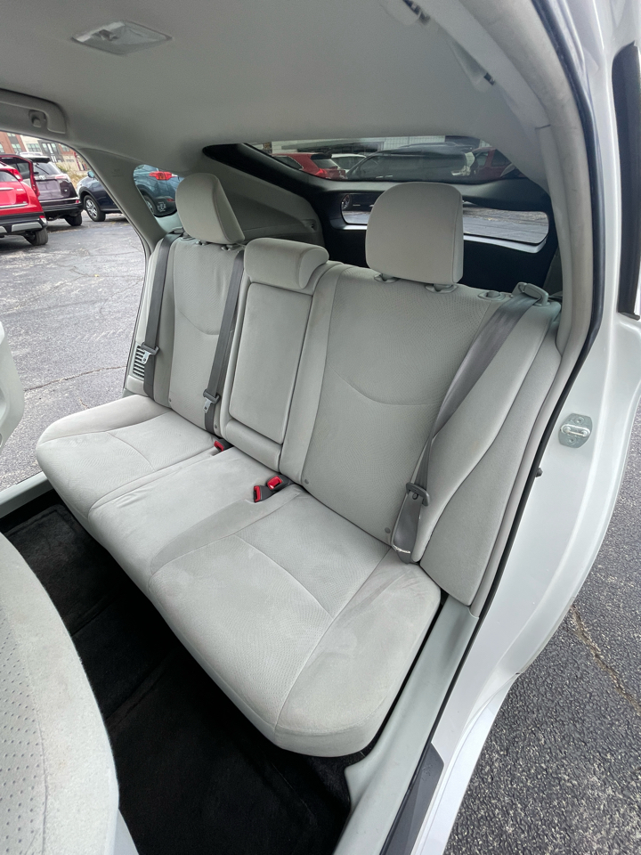 Toyota Prius Three 2014 Toyota Prius Three 2014