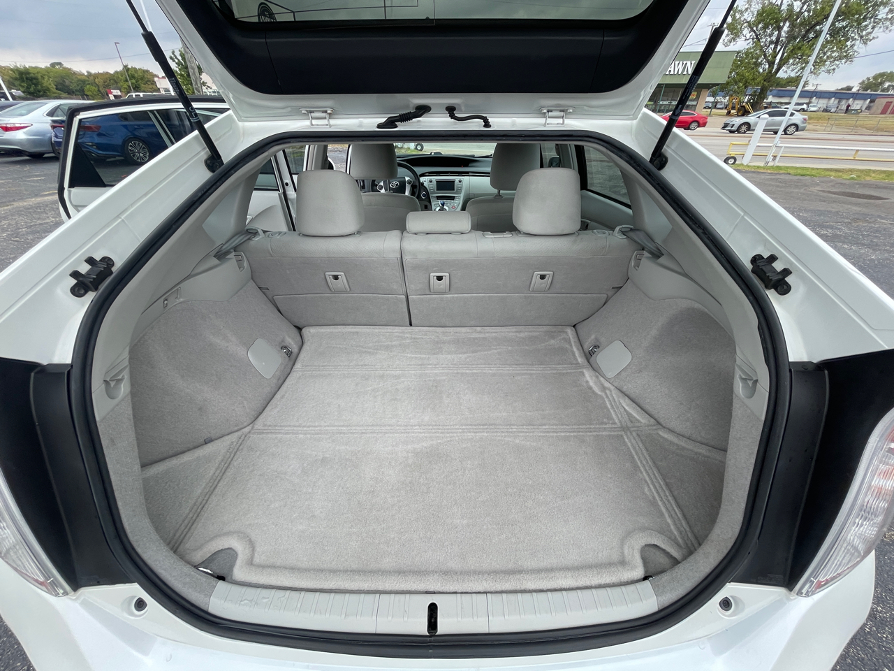Toyota Prius Three 2014 Toyota Prius Three 2014