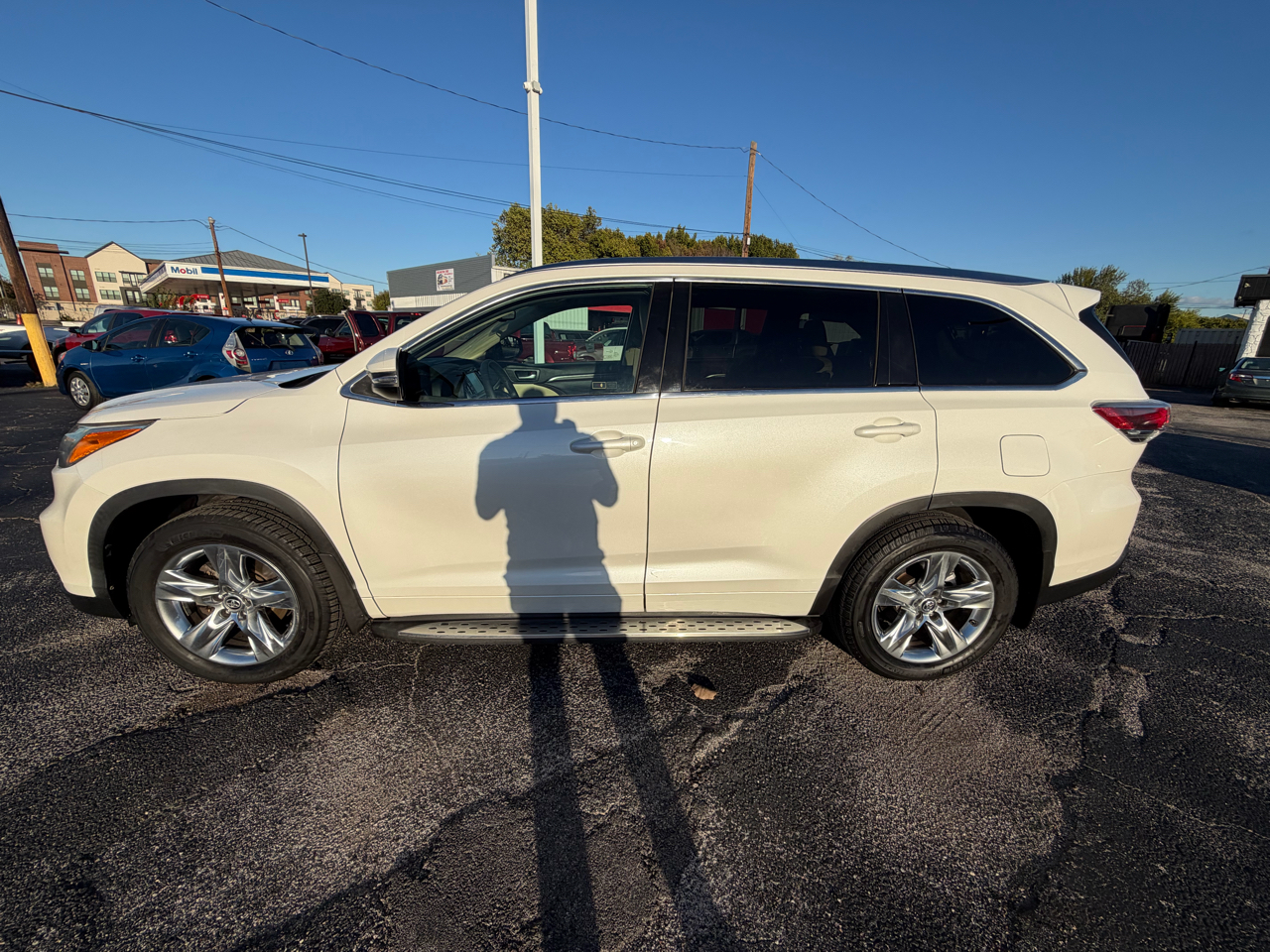 Toyota Highlander Limited FWD V6 2016 Toyota Highlander Limited FWD V6 2016
