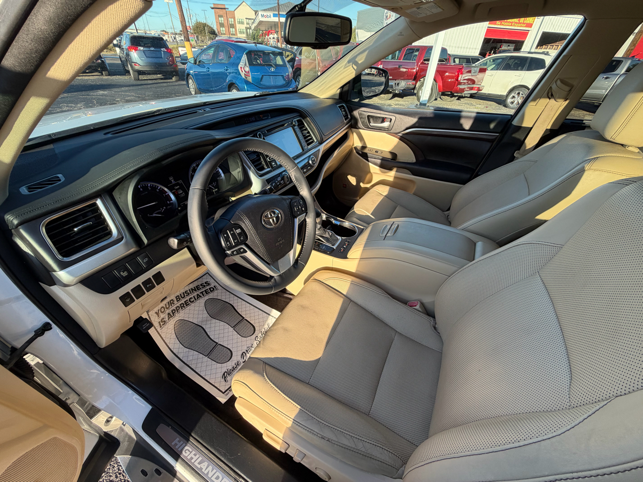 Toyota Highlander Limited FWD V6 2016 Toyota Highlander Limited FWD V6 2016