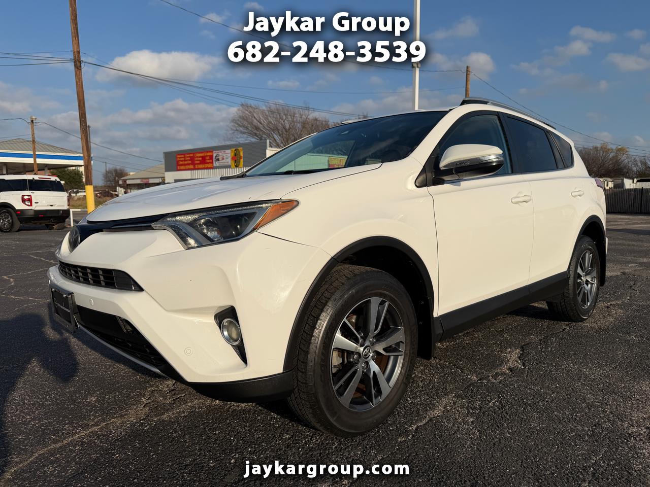 Toyota RAV4 XLE FWD 2016