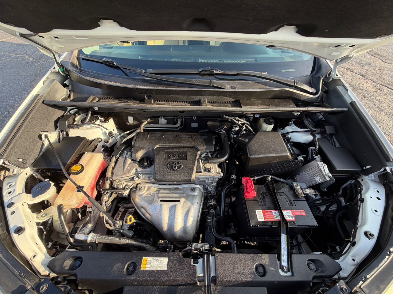 Toyota RAV4 XLE FWD 2016