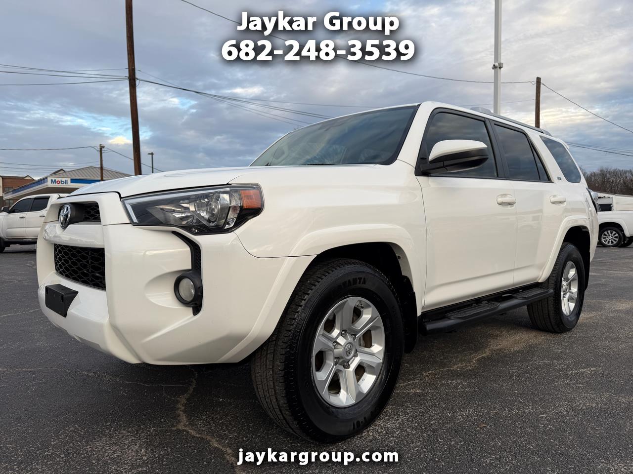 Toyota 4Runner SR5 2WD 2017
