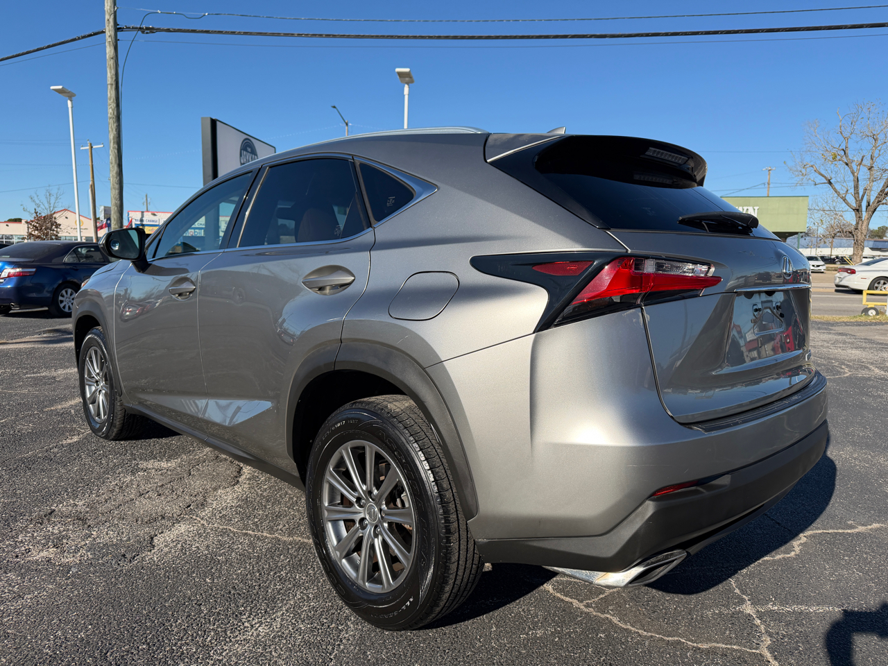 Lexus NX 200t FWD 2016