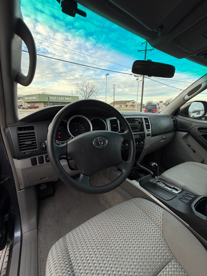 Toyota 4Runner SR5 2WD 2008