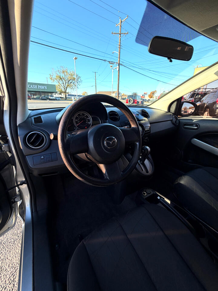 Mazda MAZDA2 Sport 2013
