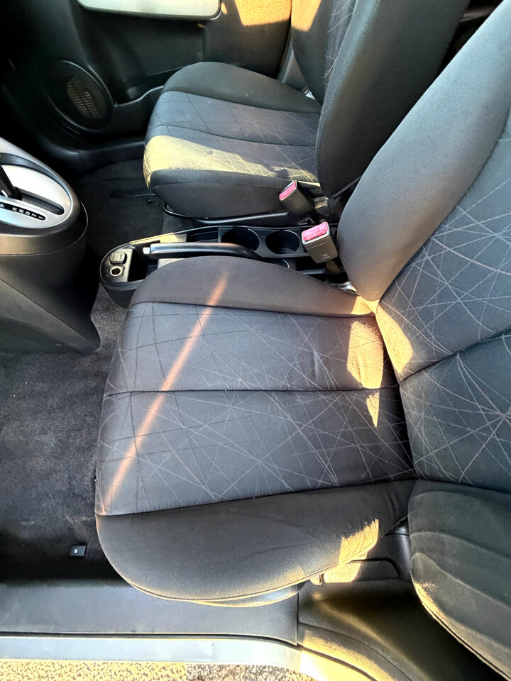 Mazda MAZDA2 Sport 2013